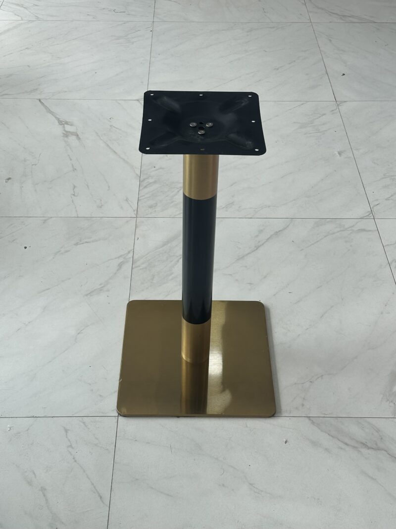 A16- QIZILI QARA(71 CM)