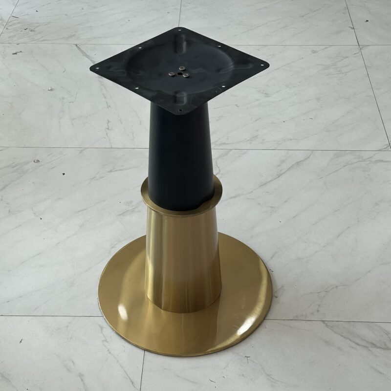 A15- QARA MAT QIZILI