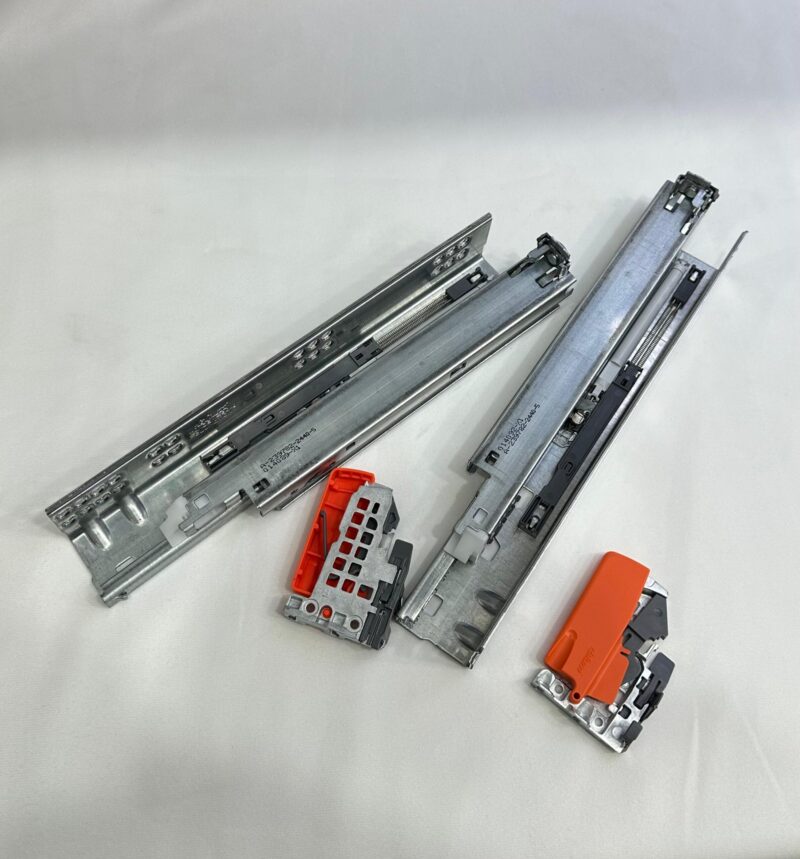 Blum Tandemray Yarım Açılan Basaç (Push Open) (gizli altdan bağlanan)