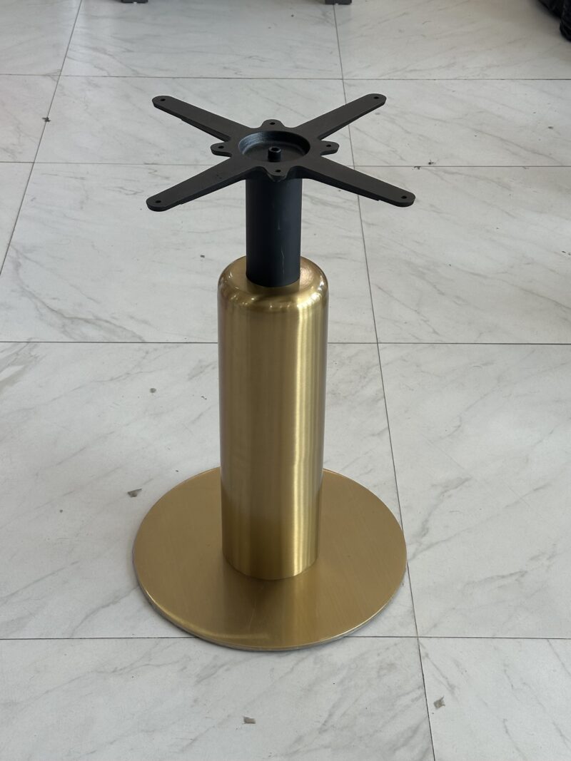 A-23 MAT QIZILI QARA(71CM)