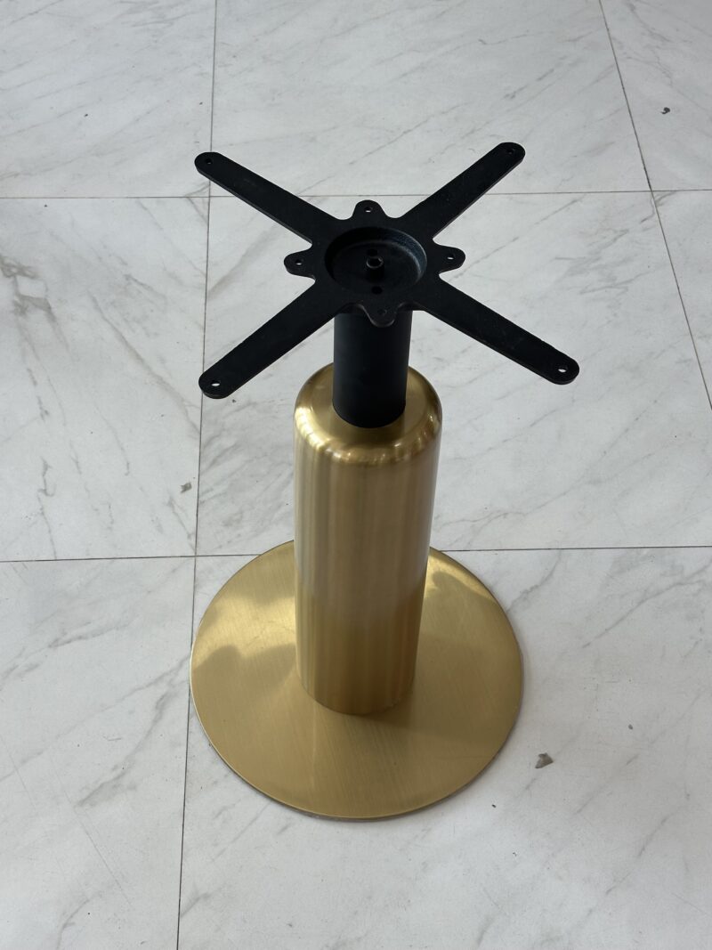 A-23 MAT QIZILI QARA(71CM)