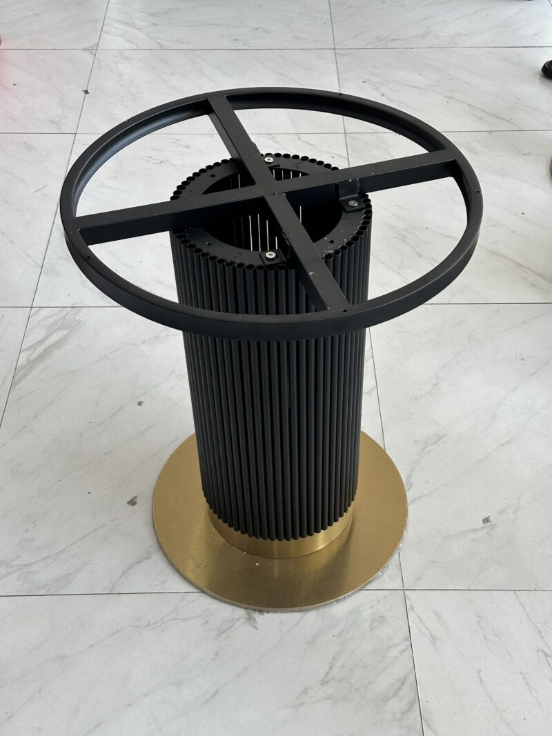 A-24 MAT QIZILI QARA(71CM)