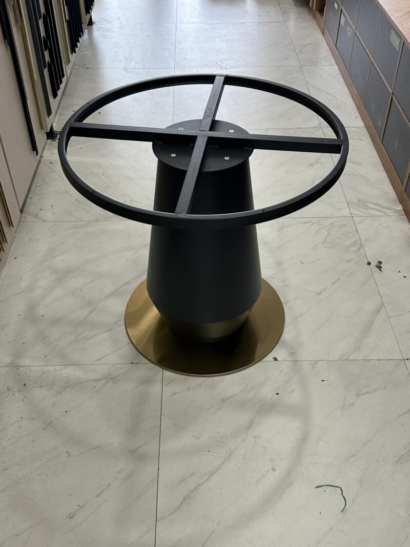 A-25 MAT QIZILI QARA(71CM)